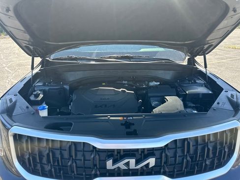 New 2025 Kia Telluride LX image 33