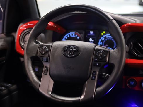 Used 2022 Toyota Tacoma TRD Pro AWD/4WD image 26