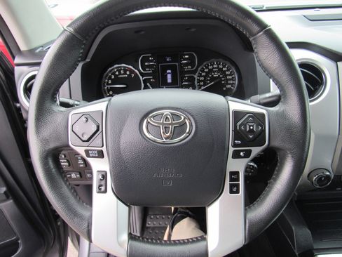 Used 2019 Toyota Tundra Limited w/ Limited Premium Package image 12