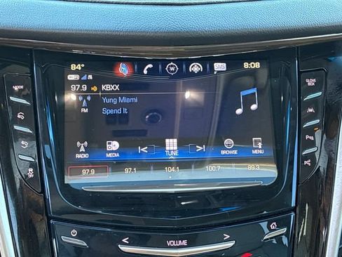 Used 2019 Cadillac Escalade Luxury RWD image 22