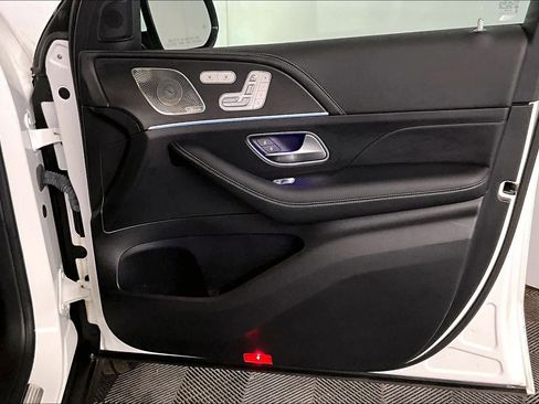 Used 2024 Mercedes-Benz GLE 350 4MATIC image 23