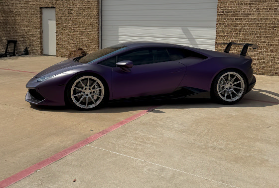 Used 2015 Lamborghini Huracan LP 610-4 AWD/4WD image 4
