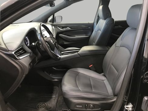 Certified 2024 Buick Enclave Essence w/ Sport Touring Edition image 9