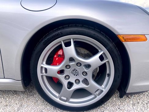 Used 2006 Porsche 911 Carrera S RWD image 22