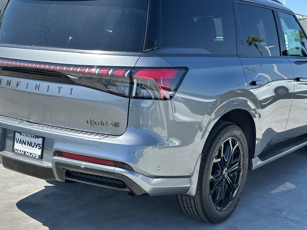 New 2027 INFINITI QX80 Sensory w/ Sport Exterior Package AWD/4WD image 7