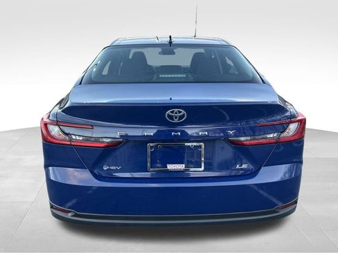 Certified 2025 Toyota Camry LE image 4