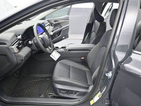 New 2026 Toyota Camry XLE FWD image 11