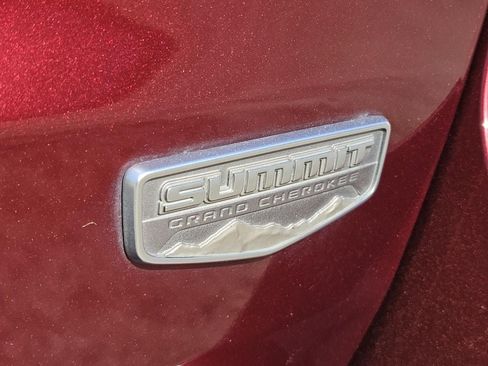 Used 2021 Jeep Grand Cherokee Summit w/ Platinum Series Group AWD/4WD image 10