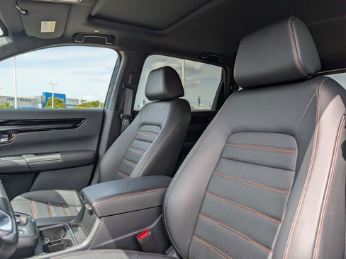 Used 2025 Honda CR-V Sport Touring image 28