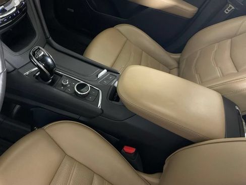 Used 2020 Cadillac XT6 Premium Luxury w/ Platinum Package AWD/4WD image 12