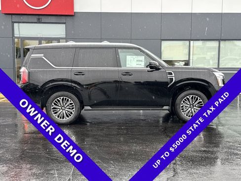 New 2025 Nissan Armada Platinum w/ Convenience Package image 2