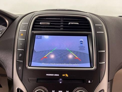 Used 2019 Lincoln Nautilus Select FWD image 26