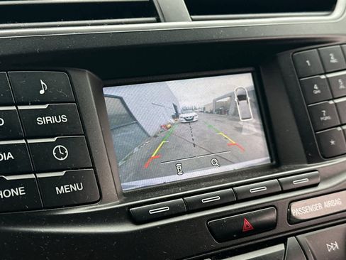 Used 2017 Ford Explorer XLT image 20