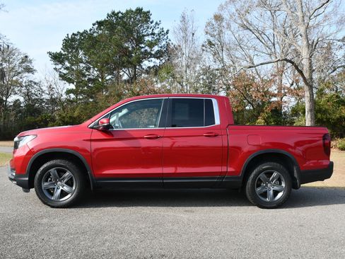 Certified 2023 Honda Ridgeline RTL image 2
