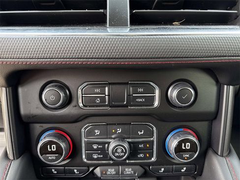 Used 2022 Chevrolet Tahoe RST image 20