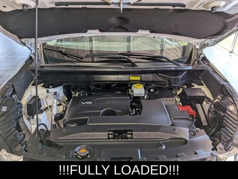 Used 2023 Nissan Pathfinder SL AWD/4WD image 28