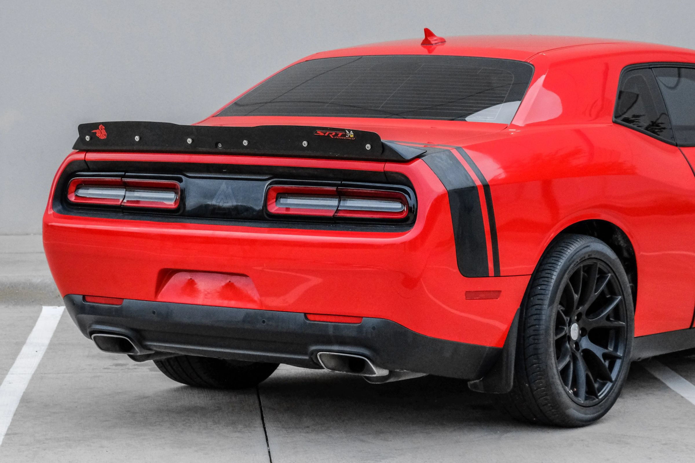 Used 2016 Dodge Challenger R/T Scat Pack RWD image 12