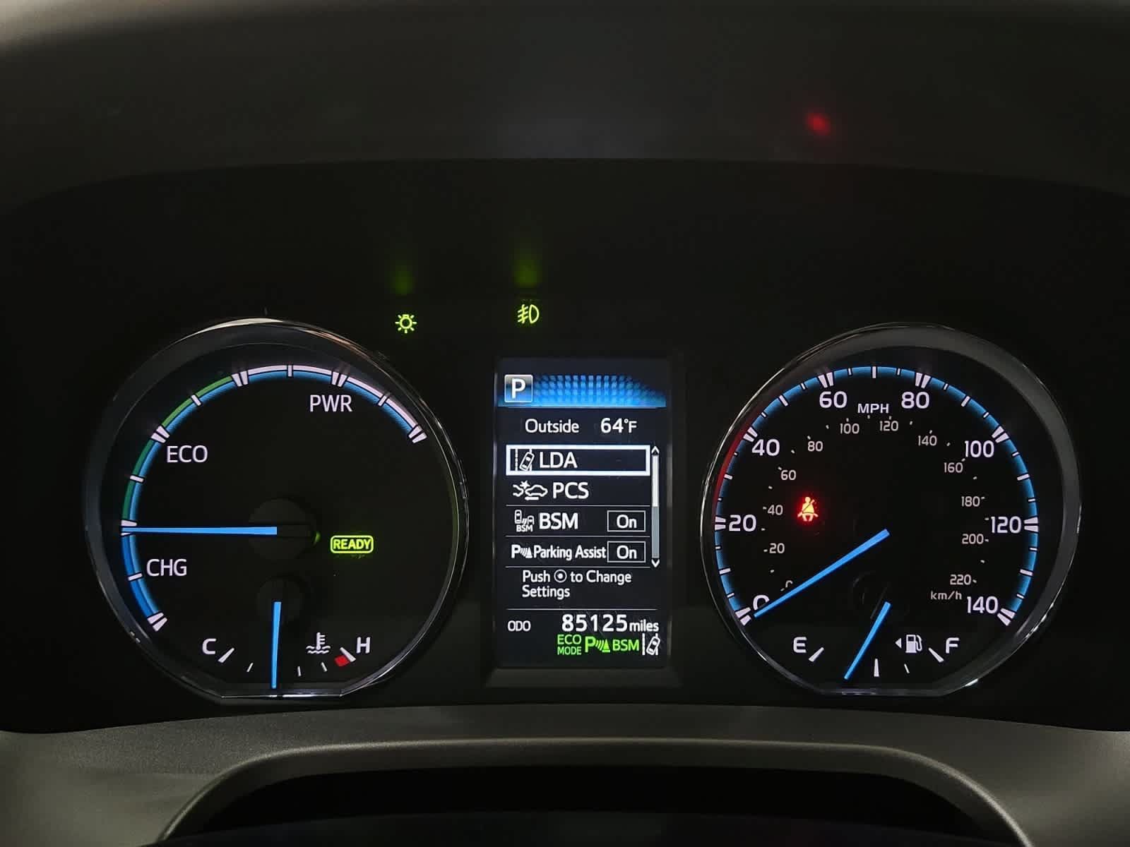 Used 2016 Toyota RAV4 Limited AWD/4WD image 5