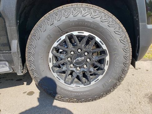 New 2026 Chevrolet Silverado EV Trail Boss w/ Plus Package image 33