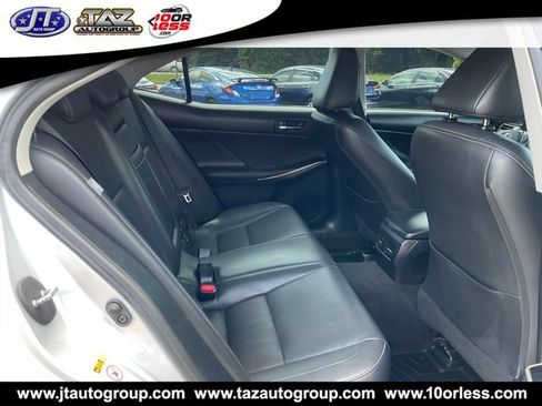 Used 2015 Lexus IS 250 RWD image 13