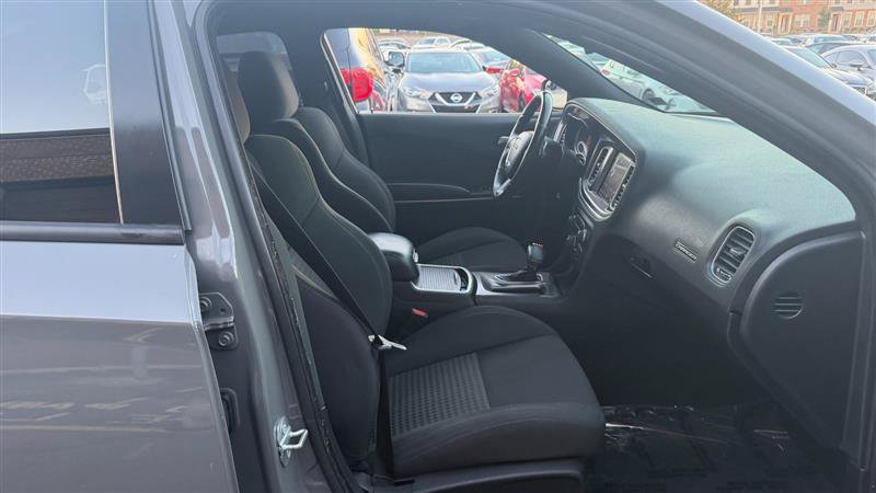 Used 2019 Dodge Charger GT RWD image 6