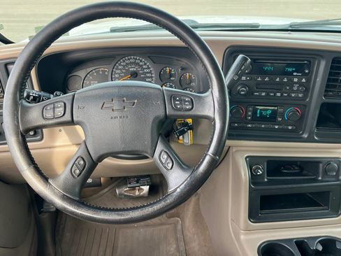 Used 2003 Chevrolet Silverado 2500 LT AWD/4WD image 11