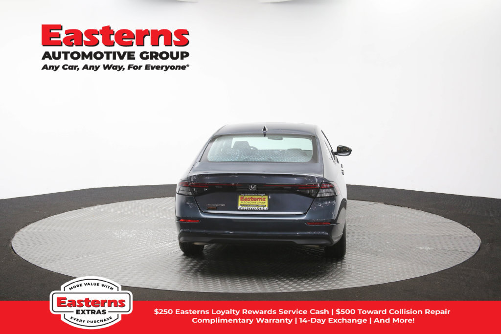 Used 2024 Honda Accord EX image 39
