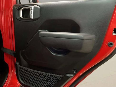 Used 2025 Jeep Wrangler Unlimited Rubicon 4xe w/ Safety Group image 91