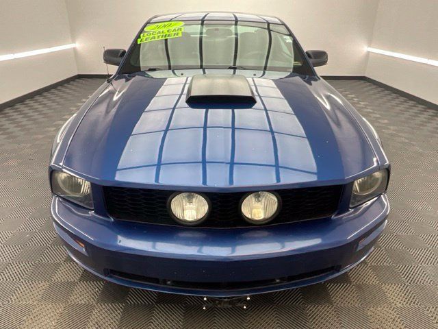 Used 2007 Ford Mustang GT RWD image 2