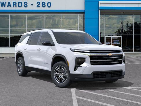 New 2026 Chevrolet Traverse LT image 7