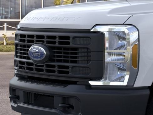 New 2026 Ford F350 XL AWD/4WD image 17