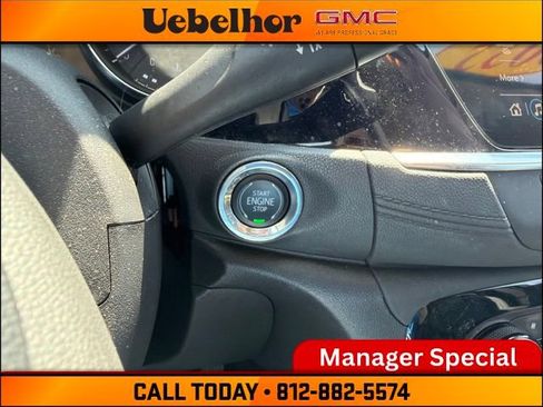 Used 2022 Buick Encore GX Essence w/ Experience Buick Package AWD/4WD image 21