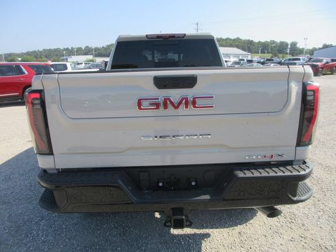 New 2026 GMC Sierra 2500 AT4X AWD/4WD image 5