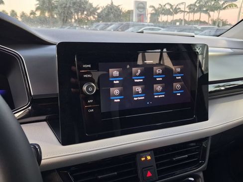 New 2026 Volkswagen Taos S FWD image 8