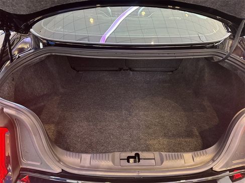 Used 2019 Ford Mustang GT Premium image 18