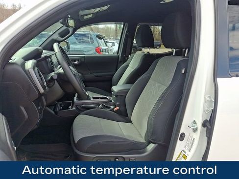 Used 2023 Toyota Tacoma TRD Sport AWD/4WD image 2