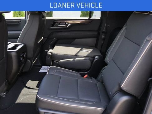 New 2026 GMC Yukon XL Elevation w/ Elevation Premium Package AWD/4WD image 18