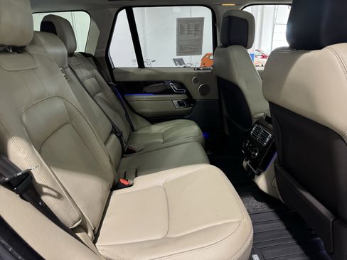 Used 2021 Land Rover Range Rover Westminster Edition image 41