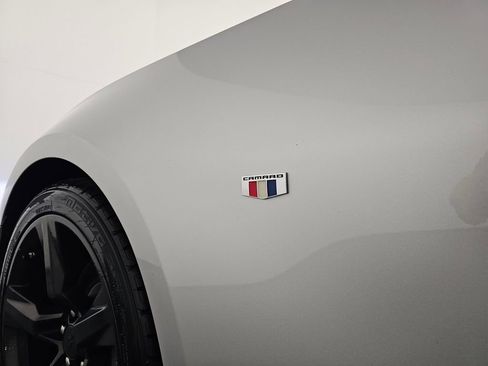 Used 2017 Chevrolet Camaro SS image 20