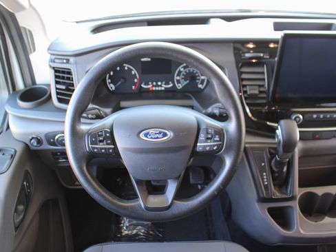 Used 2023 Ford Transit 350 XLT RWD image 29