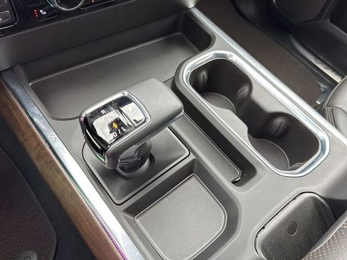 Used 2025 Chevrolet Silverado 1500 High Country w/ Technology Package image 37