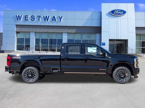 New 2026 Ford F350 Platinum image 32