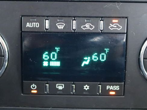 Used 2014 Chevrolet Silverado 3500 LT w/ Interior Plus Package image 18