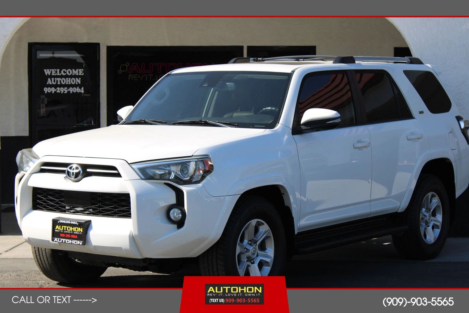 Used 2020 Toyota 4Runner SR5 Premium w/ Moonroof Package RWD image 1
