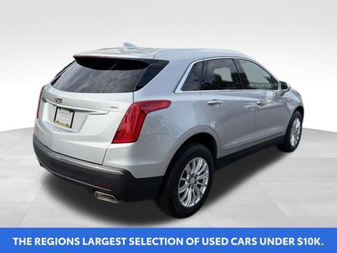 Used 2017 Cadillac XT5 FWD image 4