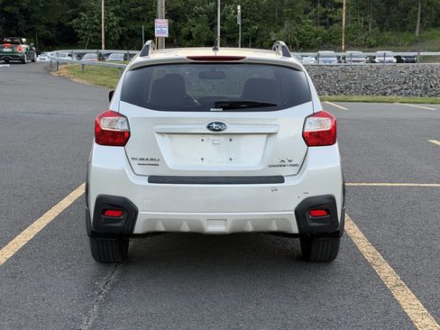 Used 2014 Subaru Crosstrek 2.0i Premium w/ Moonroof Package AWD/4WD image 7