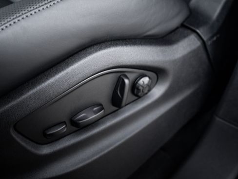 Certified 2026 Porsche Cayenne S image 21