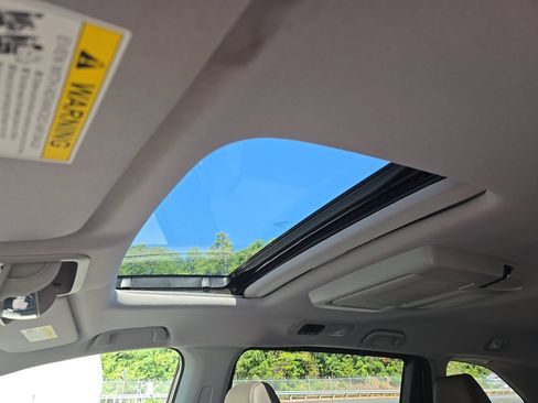 Used 2018 Honda Odyssey EX-L image 6