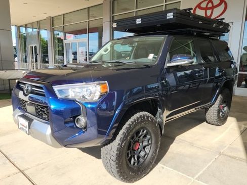 Used 2024 Toyota 4Runner TRD Off-Road Premium w/ TRD Black Wheel Package (TMS) AWD/4WD image 5