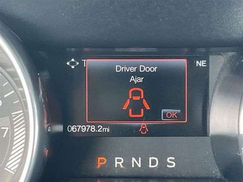 Used 2019 Ford Mustang Premium image 29